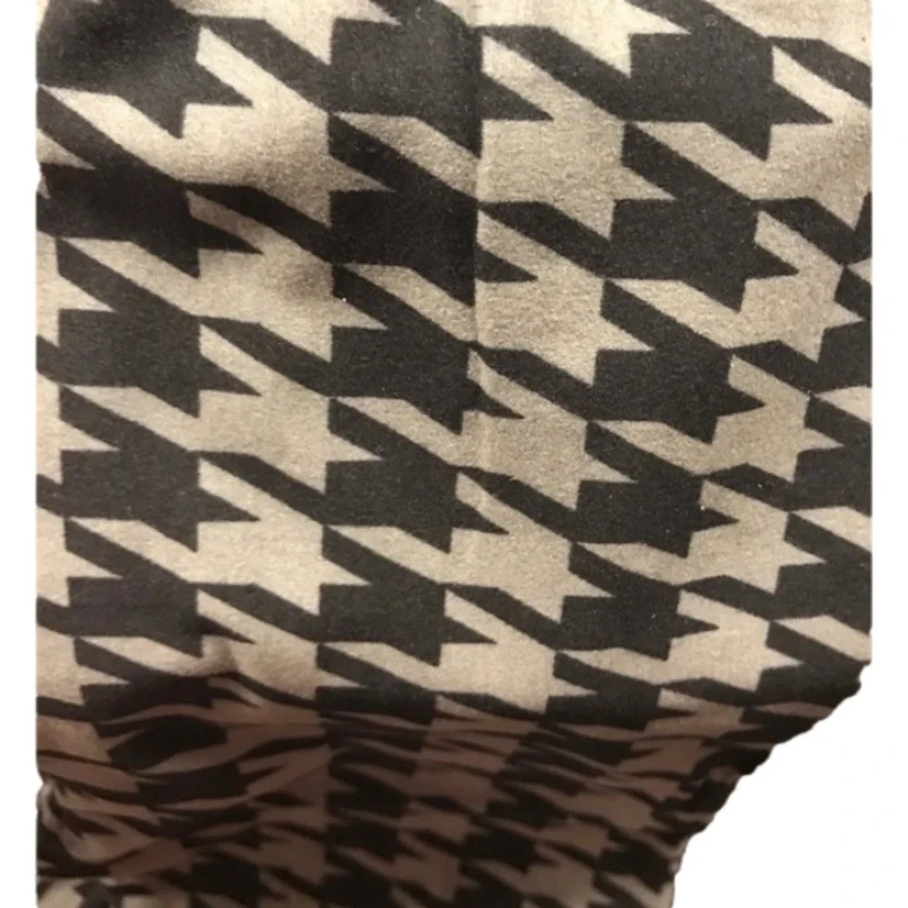 Girls Houndstooth buttery soft leggings